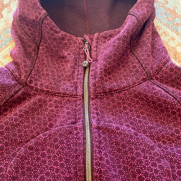 COPY - Lululemon women’s size 10 scuba zip up jacket, rare find - Picture 2 of 9